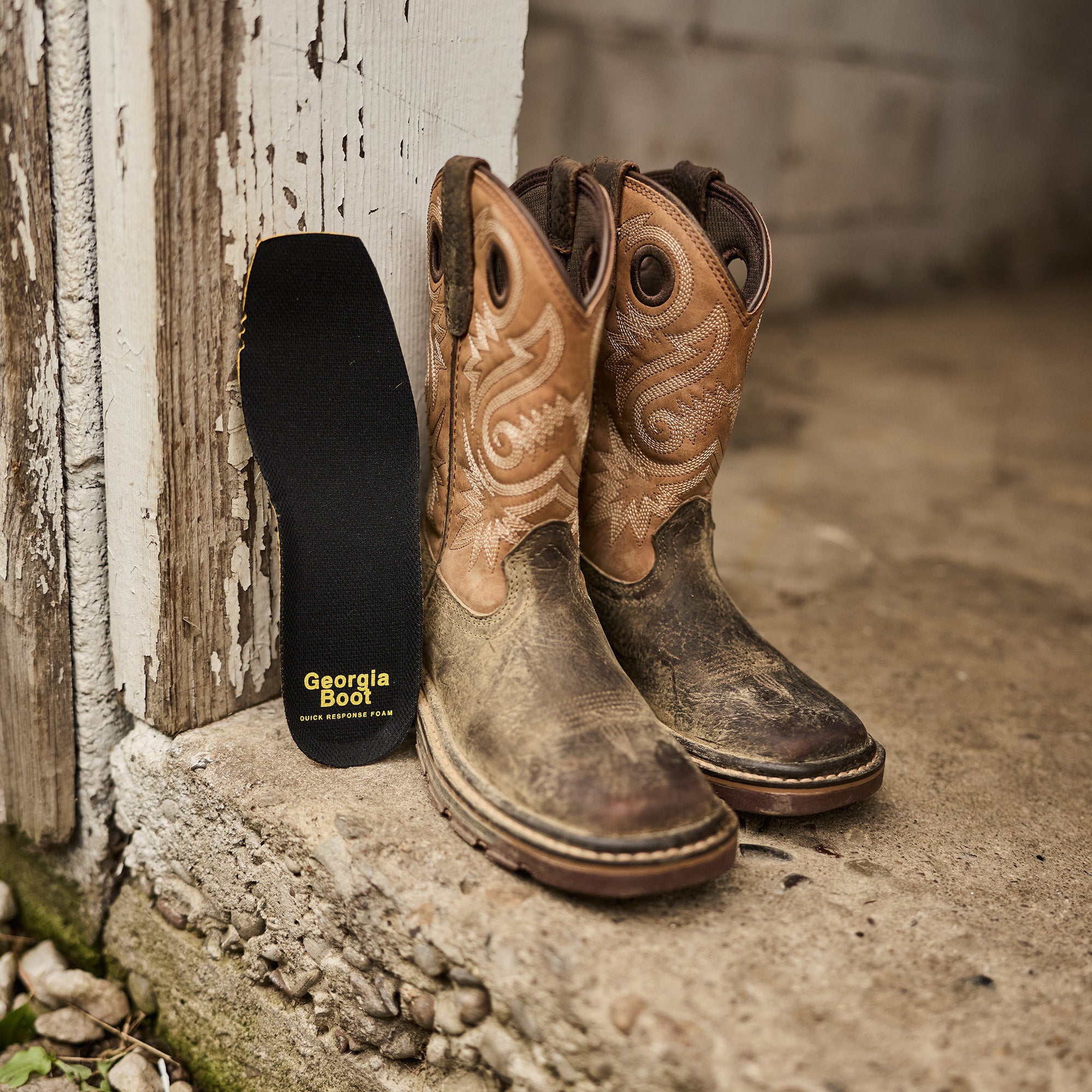 Georgia Boot Litle Kid's Carbo-Tec FLX Pull-On Boot in Rust/Brown